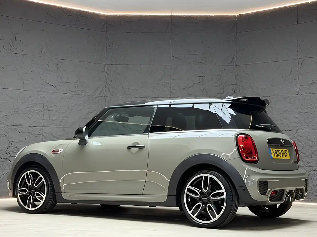 Used 2019 MINI Hatch Cooper S Sport Grey - Interior and Exterior details 15