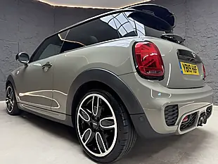 Used 2019 MINI Hatch Cooper S Sport Grey - Interior and Exterior details 17