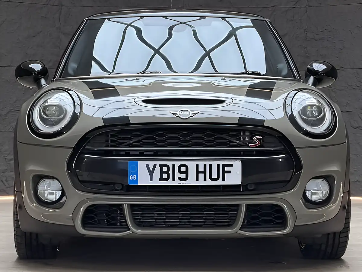 Used 2019 MINI Hatch Cooper S Sport Grey - Interior and Exterior details 7