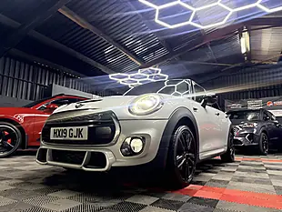 Used 2019 MINI Hatch Cooper S Sport Silver - Interior and Exterior details 12