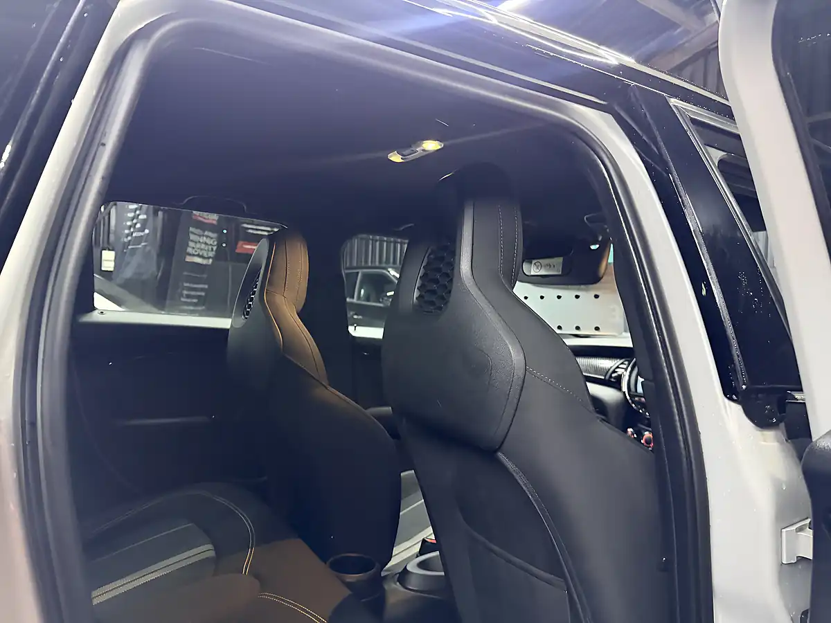 Used 2019 MINI Hatch Cooper S Sport Silver - Interior and Exterior details 18