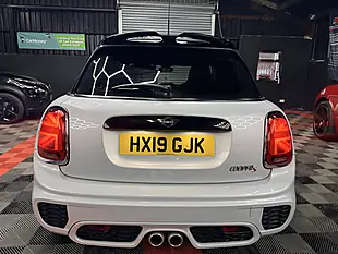 Used 2019 MINI Hatch Cooper S Sport Silver - Interior and Exterior details 9