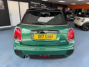 Used 2019 MINI Hatch Cooper Sport British Racing Green - Interior and Exterior details 8