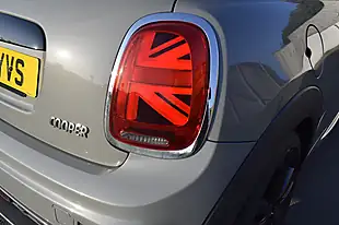 Used 2019 MINI Hatch Cooper Sport Moonwalk Grey - Interior and Exterior details 11
