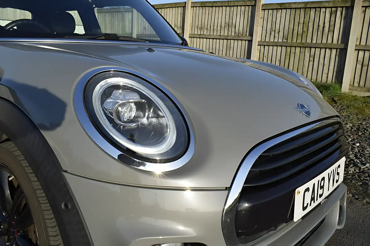 Used 2019 MINI Hatch Cooper Sport Moonwalk Grey - Interior and Exterior details 12