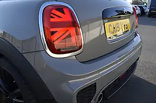 Used 2019 MINI Hatch Cooper Sport Moonwalk Grey - Interior and Exterior details 18