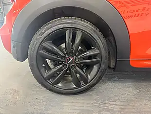 Used 2019 MINI Hatch Cooper Sport Orange - Interior and Exterior details 17