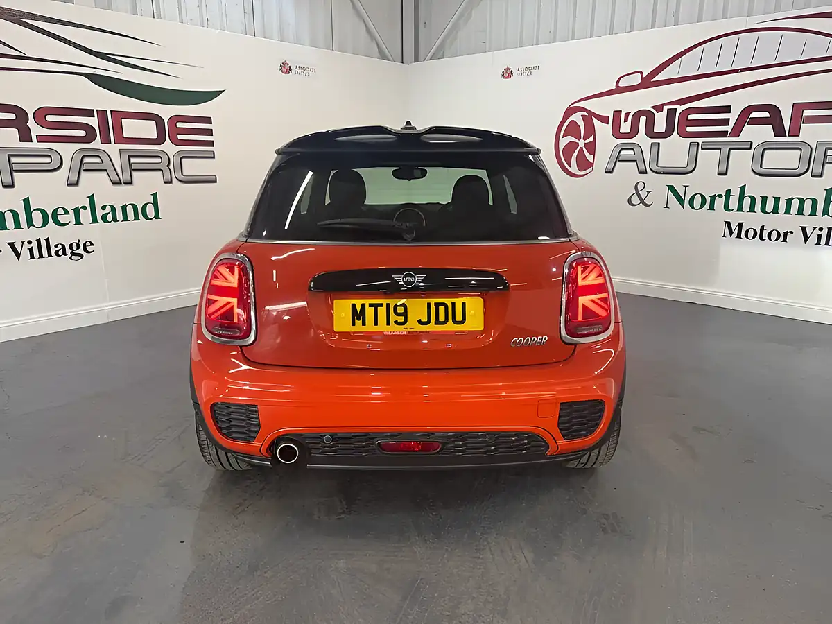 Used 2019 MINI Hatch Cooper Sport Orange - Interior and Exterior details 19