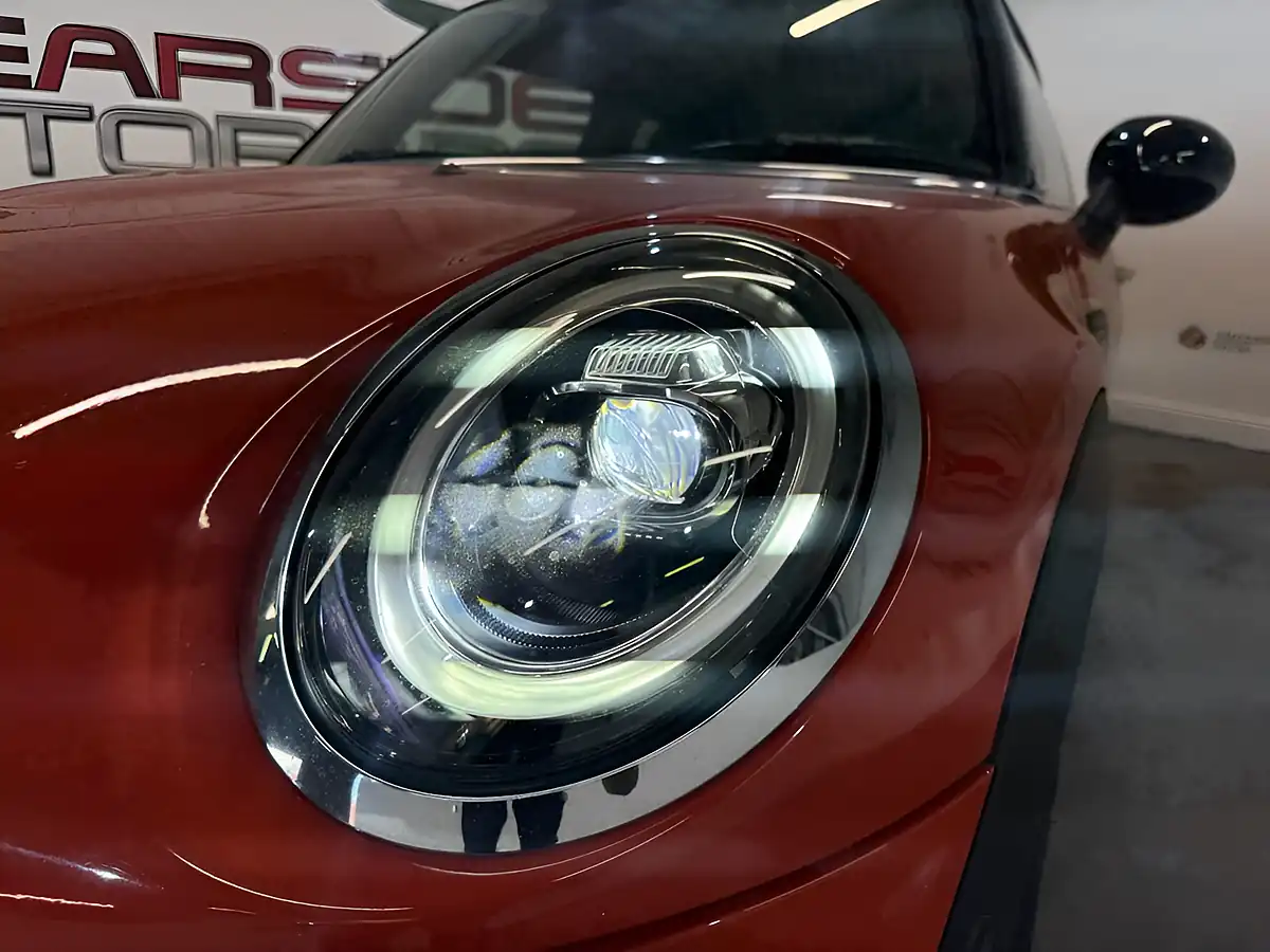 Used 2019 MINI Hatch Cooper Sport Orange - Interior and Exterior details 4