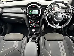 Used 2019 MINI Hatch Cooper Sport Pepper White - Interior and Exterior details 10