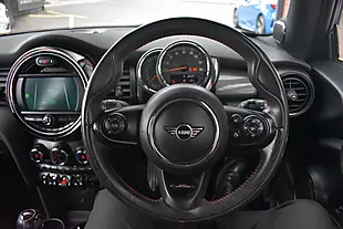Used 2019 MINI Hatch Cooper Sport Pepper White - Interior and Exterior details 16