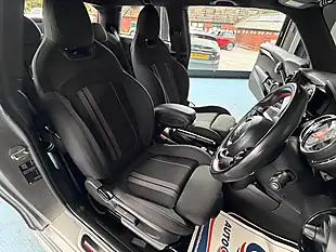 Used 2019 MINI Hatch Cooper Sport Silver - Interior and Exterior details 12
