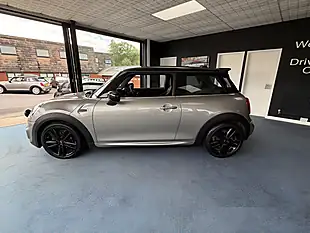 Used 2019 MINI Hatch Cooper Sport Silver - Interior and Exterior details 6
