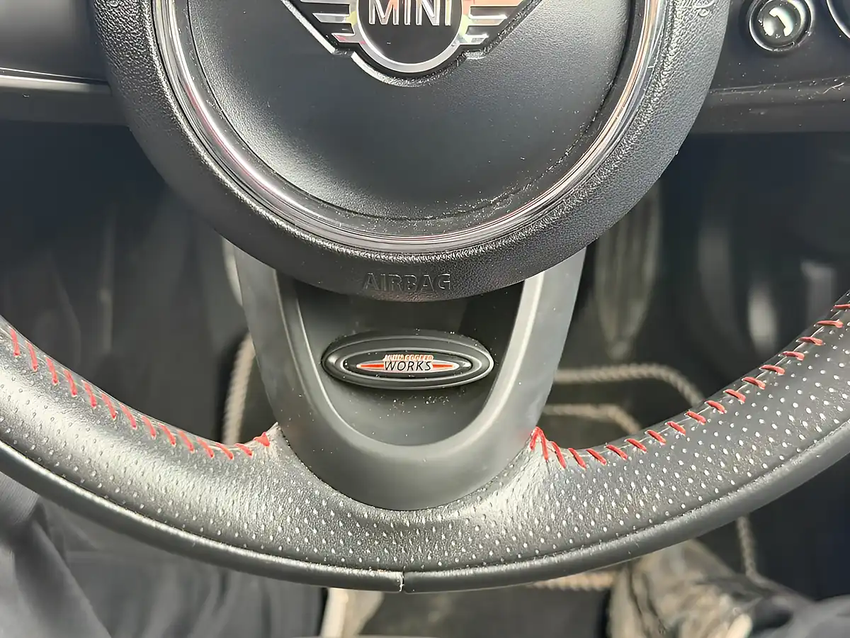Used 2019 MINI Hatch Cooper Sport Silver - Interior and Exterior details 12