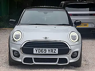 Used 2019 MINI Hatch Cooper Sport Silver - Interior and Exterior details 2