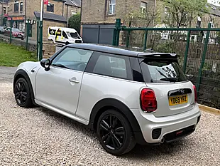 Used 2019 MINI Hatch Cooper Sport Silver - Interior and Exterior details 20