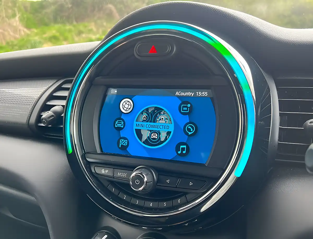 Used 2019 MINI Hatch Cooper Sport Starlight Blue - Interior and Exterior details 16