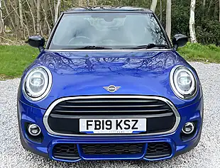Used 2019 MINI Hatch Cooper Sport Starlight Blue - Interior and Exterior details 8