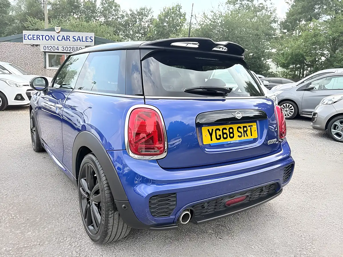 Used 2019 MINI Hatch Cooper Sport Starlight Blue - Interior and Exterior details 5