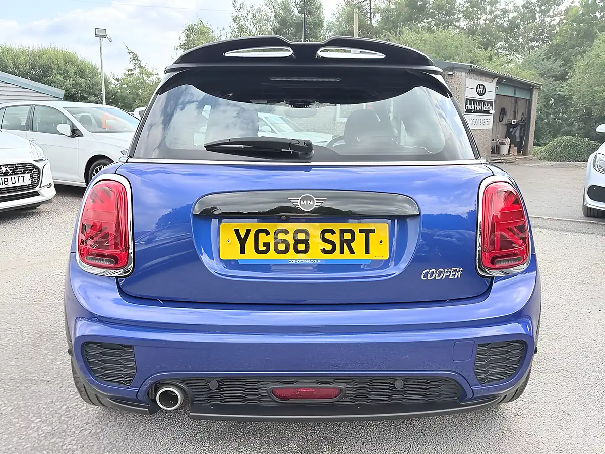 Used 2019 MINI Hatch Cooper Sport Starlight Blue - Interior and Exterior details 6