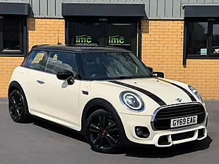 Used 2019 MINI Hatch Cooper Sport White - Interior and Exterior details 8