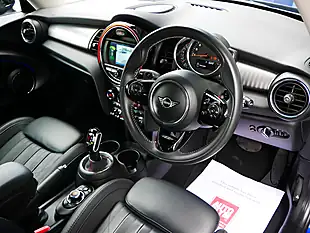 Used 2019 MINI Hatch Exclusive Starlight Blue - Interior and Exterior details 12