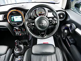 Used 2019 MINI Hatch Exclusive Starlight Blue - Interior and Exterior details 16