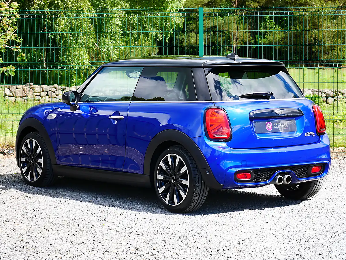 Used 2019 MINI Hatch Exclusive Starlight Blue - Interior and Exterior details 7