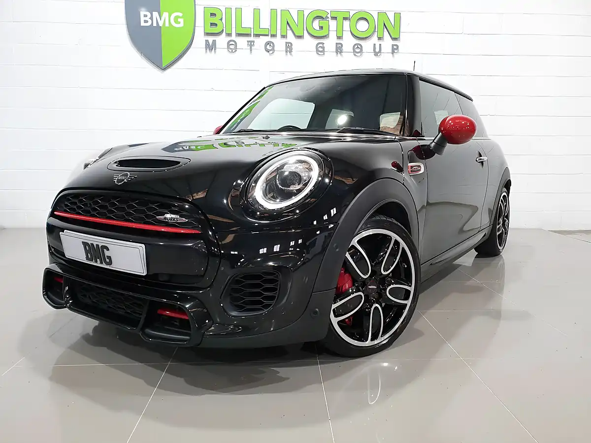 Used 2019 MINI Hatch John Cooper Works Black - Interior and Exterior details 12