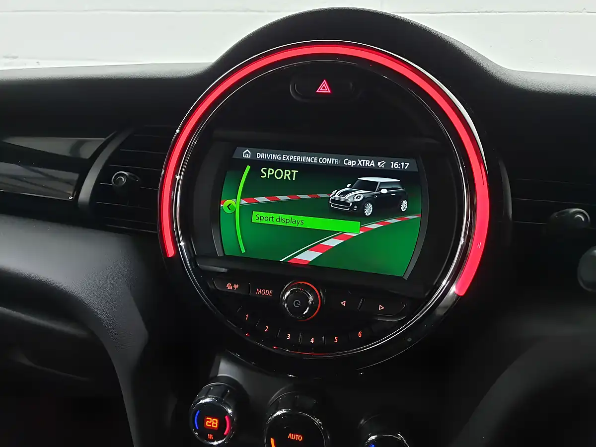 Used 2019 MINI Hatch John Cooper Works Black - Interior and Exterior details 19