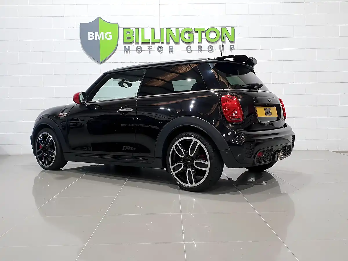 Used 2019 MINI Hatch John Cooper Works Black - Interior and Exterior details 5