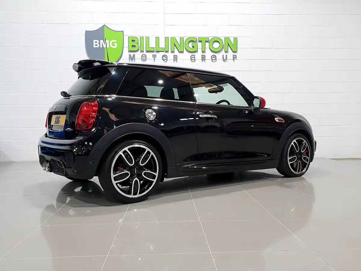 Used 2019 MINI Hatch John Cooper Works Black - Interior and Exterior details 7