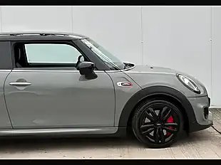 Used 2019 MINI Hatch John Cooper Works Moonwalk Grey - Interior and Exterior details 19