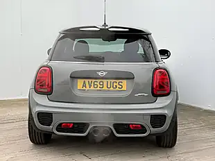 Used 2019 MINI Hatch John Cooper Works Moonwalk Grey - Interior and Exterior details 6