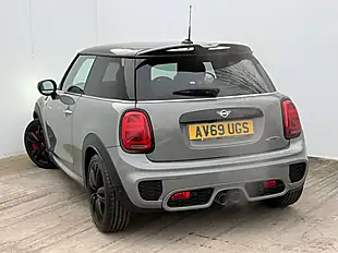 Used 2019 MINI Hatch John Cooper Works Moonwalk Grey - Interior and Exterior details 8