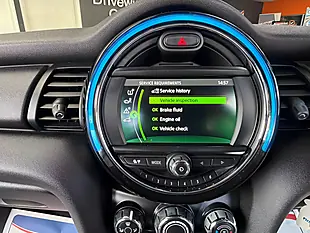 Used 2019 MINI Hatch One Classic White - Interior and Exterior details 13