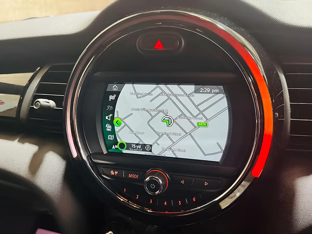 Used 2019 MINI Hatch Sport Black - Interior and Exterior details 10