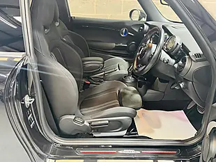 Used 2019 MINI Hatch Sport Black - Interior and Exterior details 14