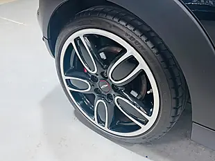 Used 2019 MINI Hatch Sport Black - Interior and Exterior details 20