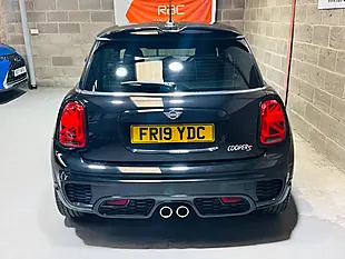 Used 2019 MINI Hatch Sport Black - Interior and Exterior details 3