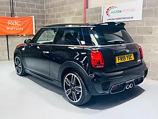 Used 2019 MINI Hatch Sport Black - Interior and Exterior details 8