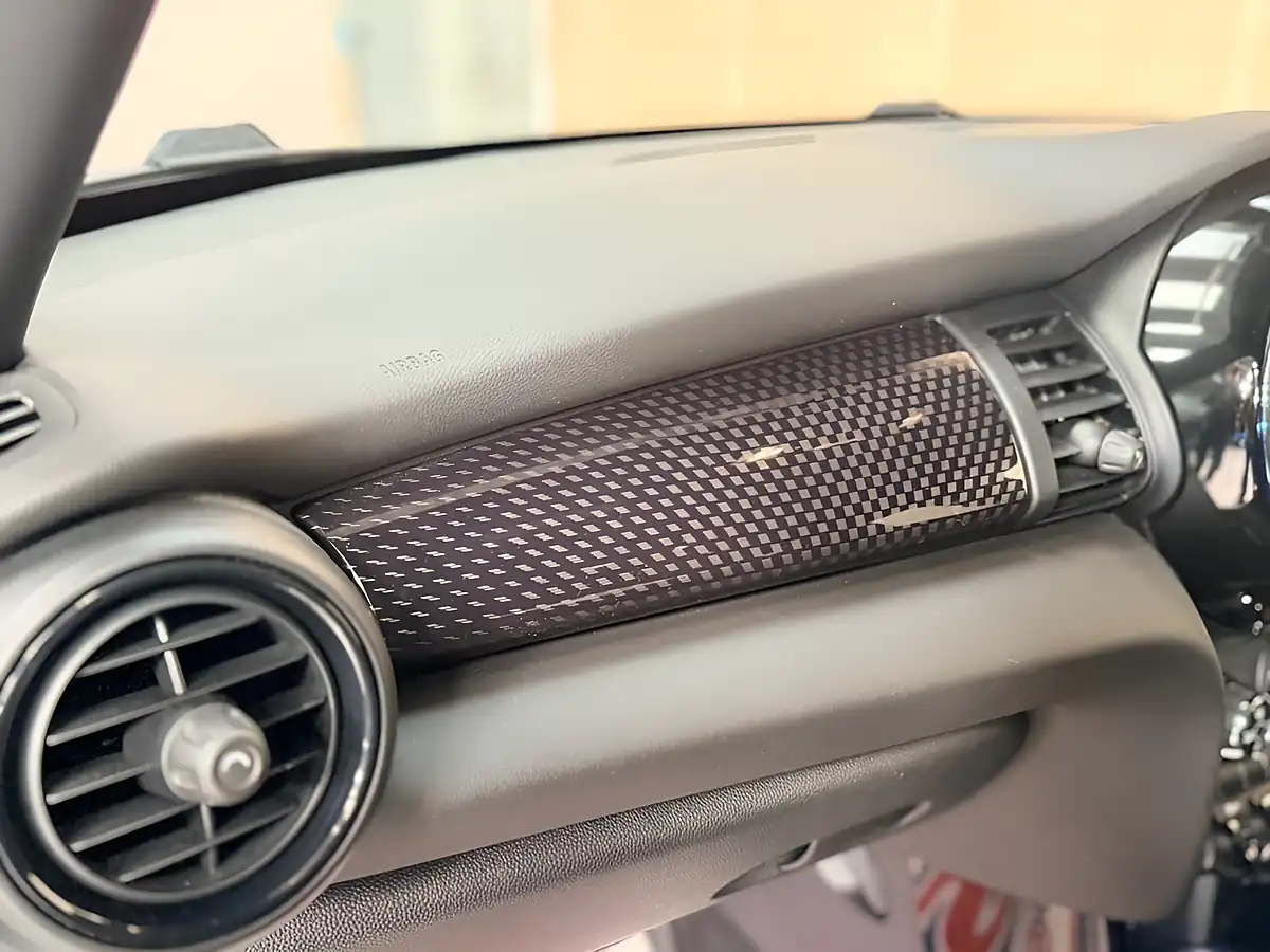 Used 2019 MINI Hatch Sport Moonwalk Grey - Interior and Exterior details 16