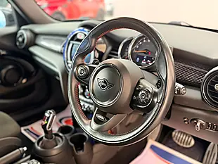 Used 2019 MINI Hatch Sport Moonwalk Grey - Interior and Exterior details 9
