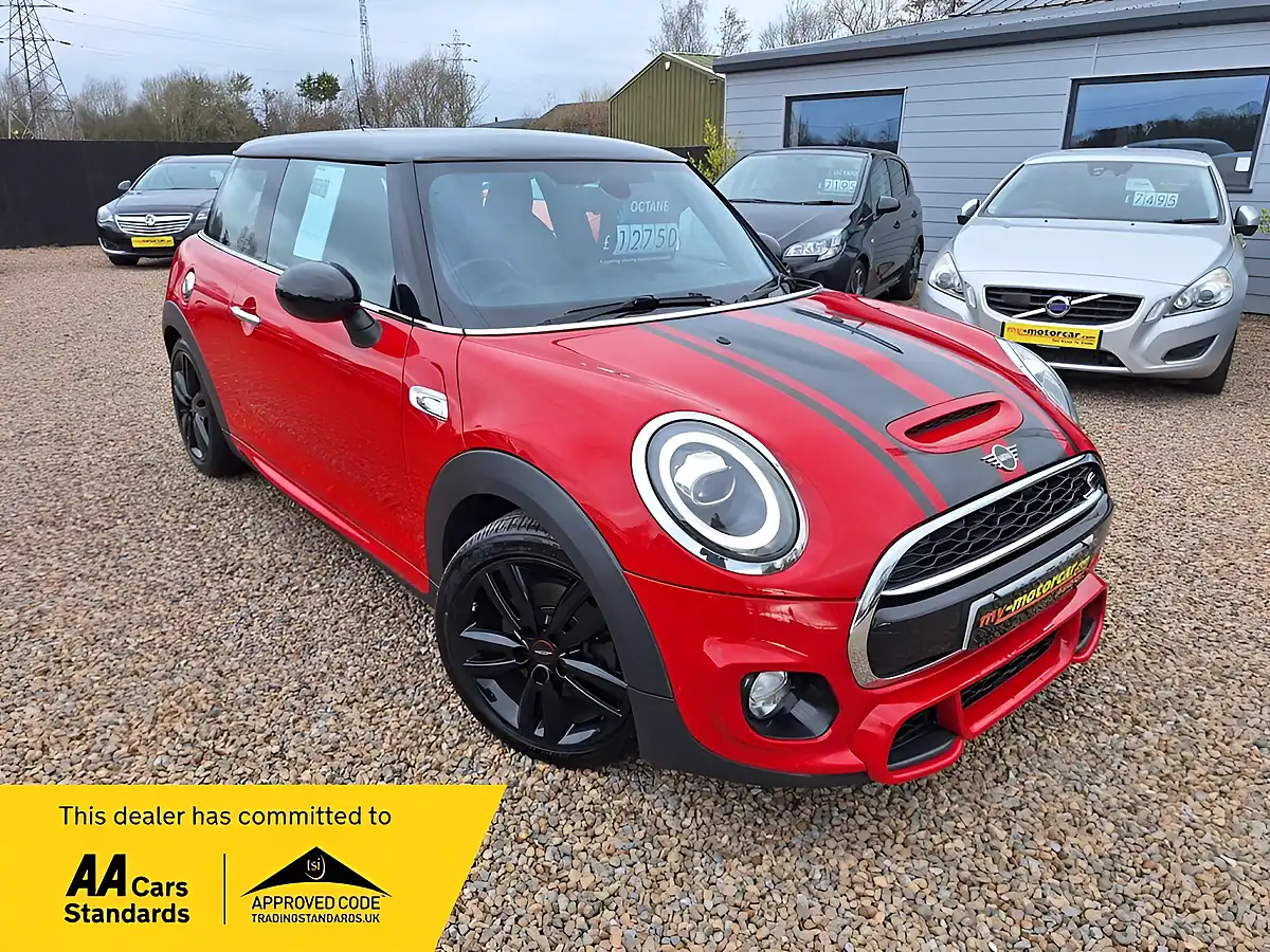 Used 2019 MINI Hatch Sport Red - Front View