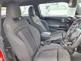 Used 2019 MINI Hatch Sport Red - Interior and Exterior details 12
