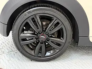 Used 2019 MINI Hatch Sport White - Interior and Exterior details 8