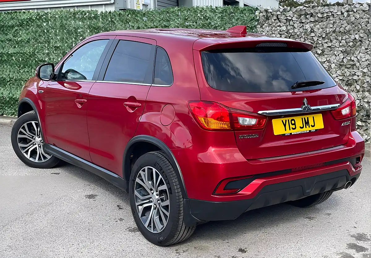 Used 2019 Mitsubishi Asx Juro Red - Interior and Exterior details 4