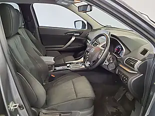 Used 2019 Mitsubishi Eclipse Cross 3 Atlantic Grey - Interior and Exterior details 9