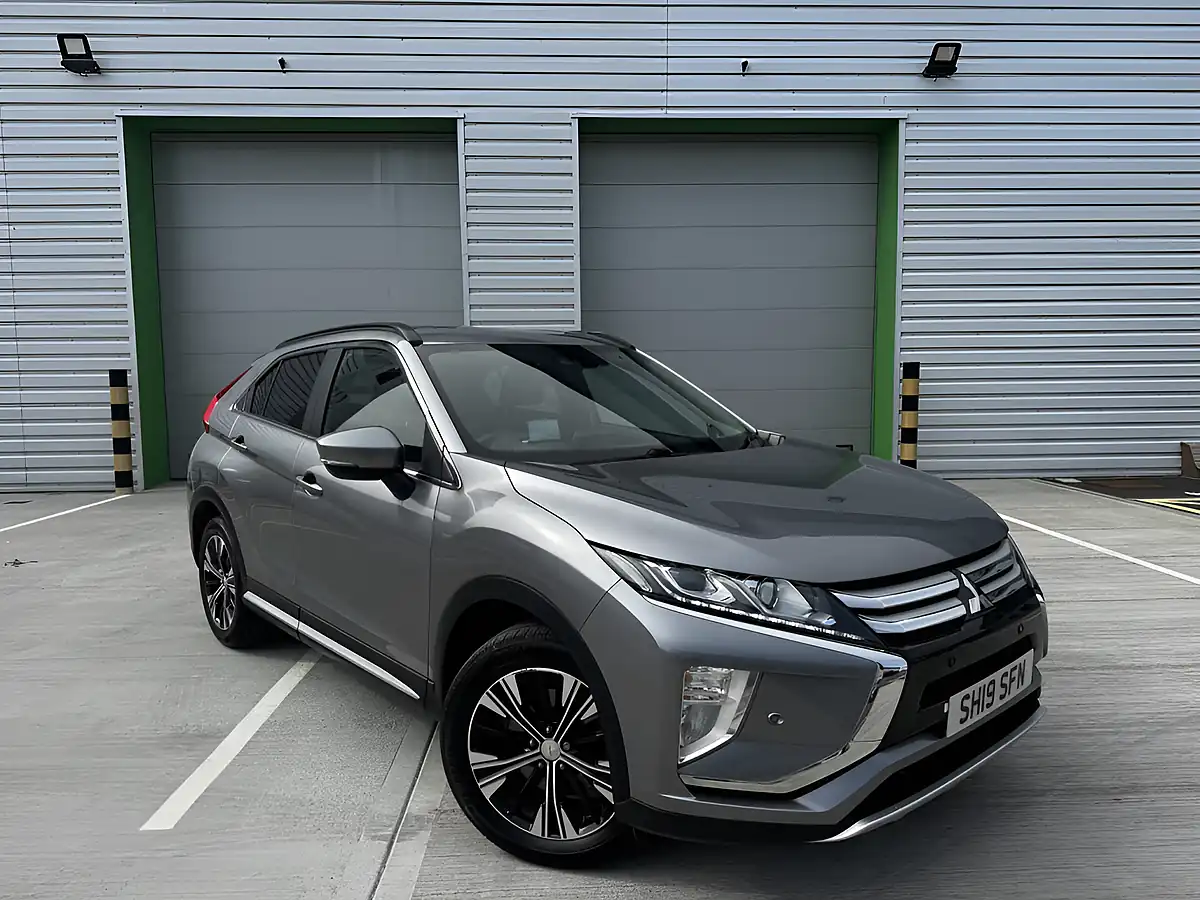 Used 2019 Mitsubishi Eclipse Cross 3 Grey - Front View
