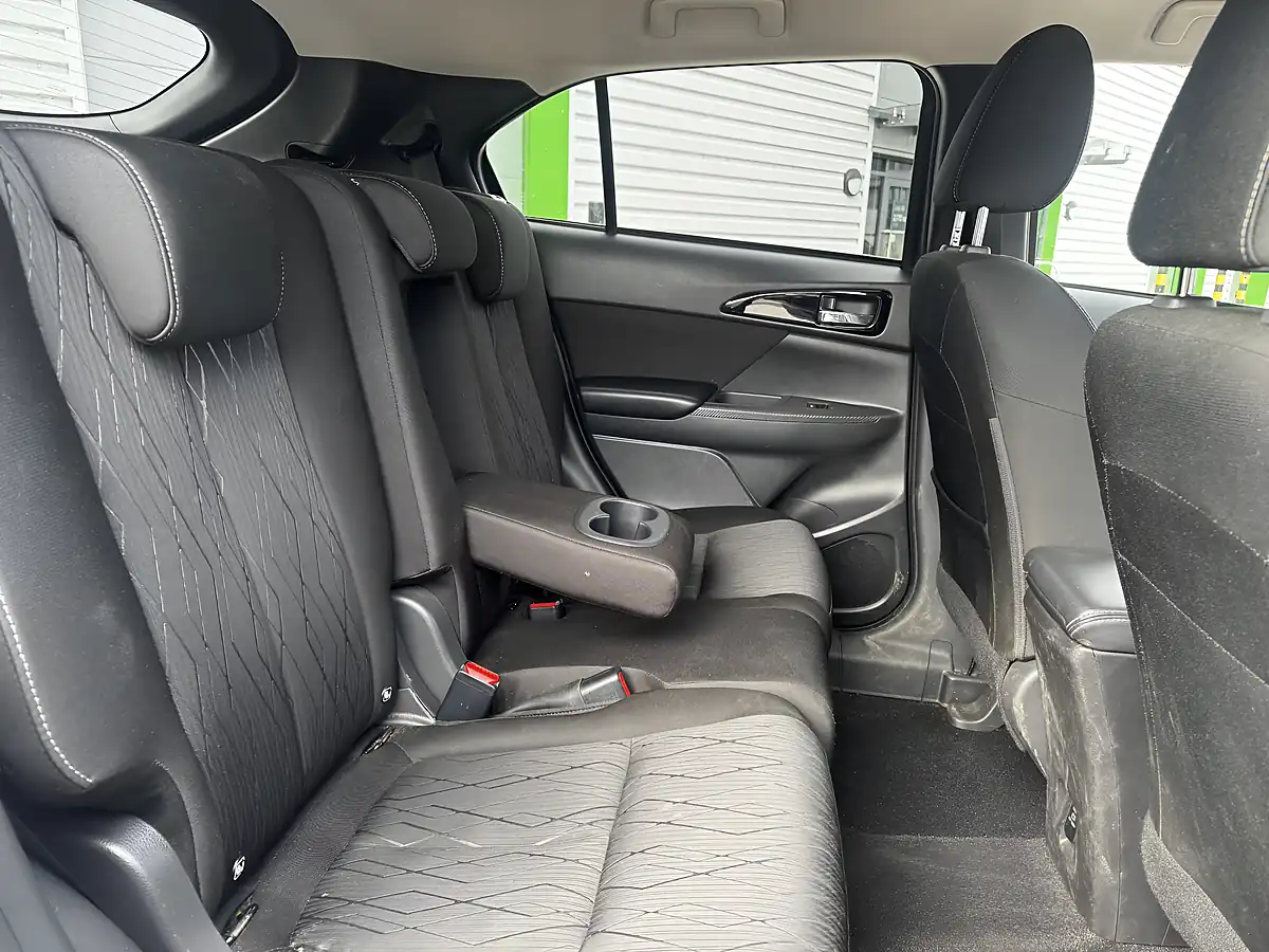 Used 2019 Mitsubishi Eclipse Cross 3 Grey - Interior and Exterior details 13